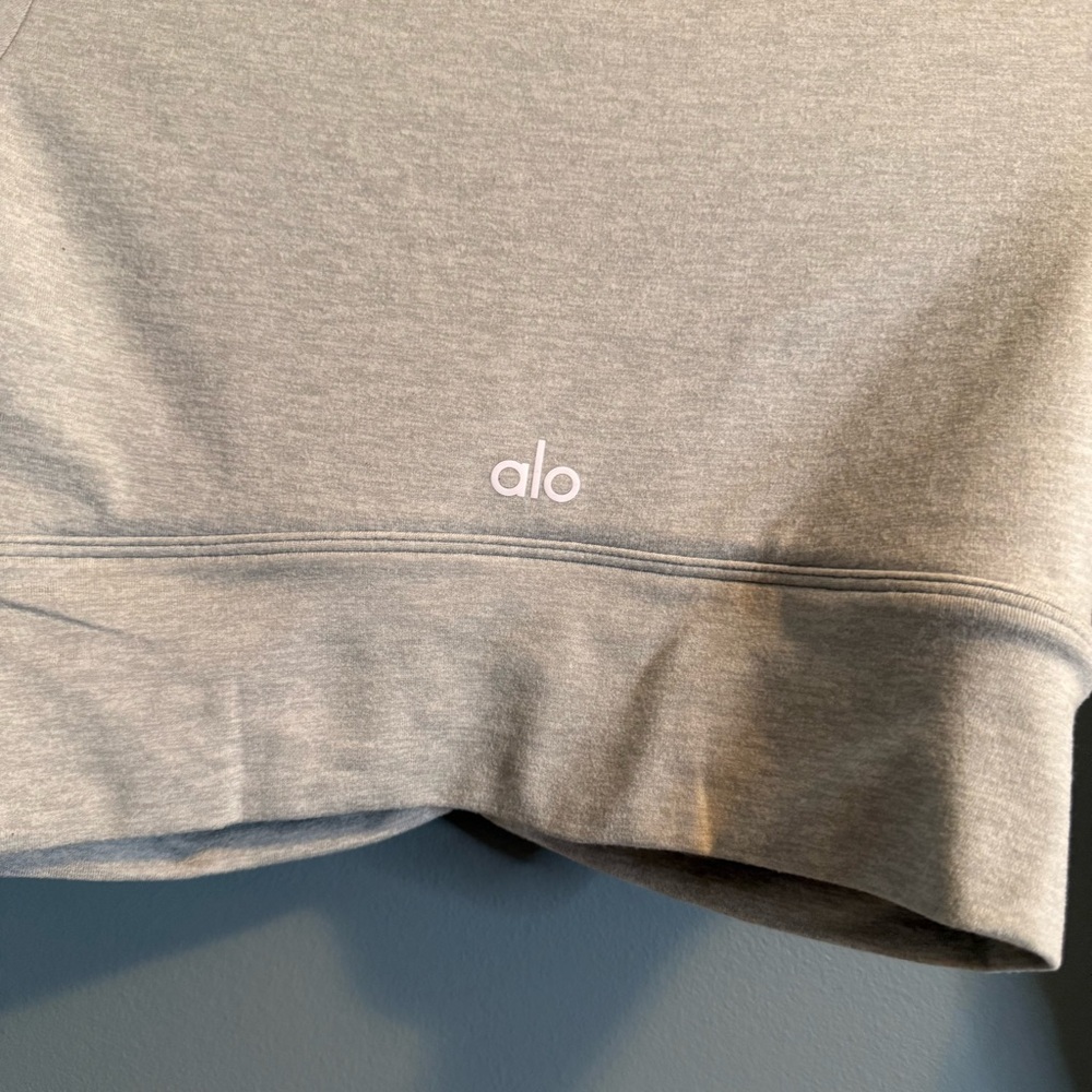 Alo Yoga Heather Gray Alosoft Intuition Long Sleeve Bra w/High Waist Leggings - Picture 14 of 16